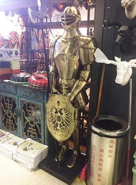 复古罗马盔甲武士大型模型落地摆件 商场KTV酒吧酒店大堂超大装饰