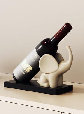 简约现代大象红酒架摆件客厅家居玄关餐边电视柜酒柜高级感装饰品