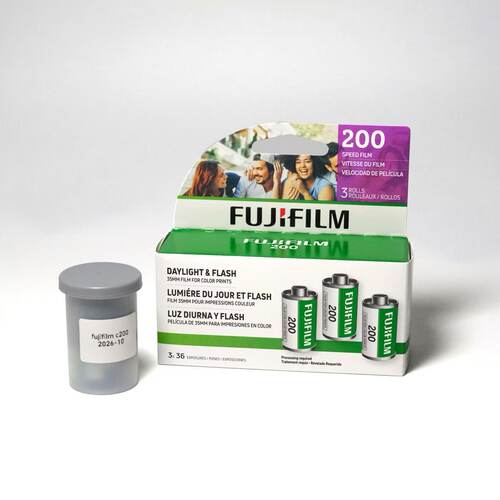 FUJIFILM富士200胶卷135mm彩色负片3卷装一盒2026年10月到期 - 图3