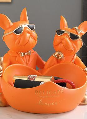 进门玄关钥匙收纳摆件客厅入户鞋柜置物盘挂架现代轻奢小狗装饰品