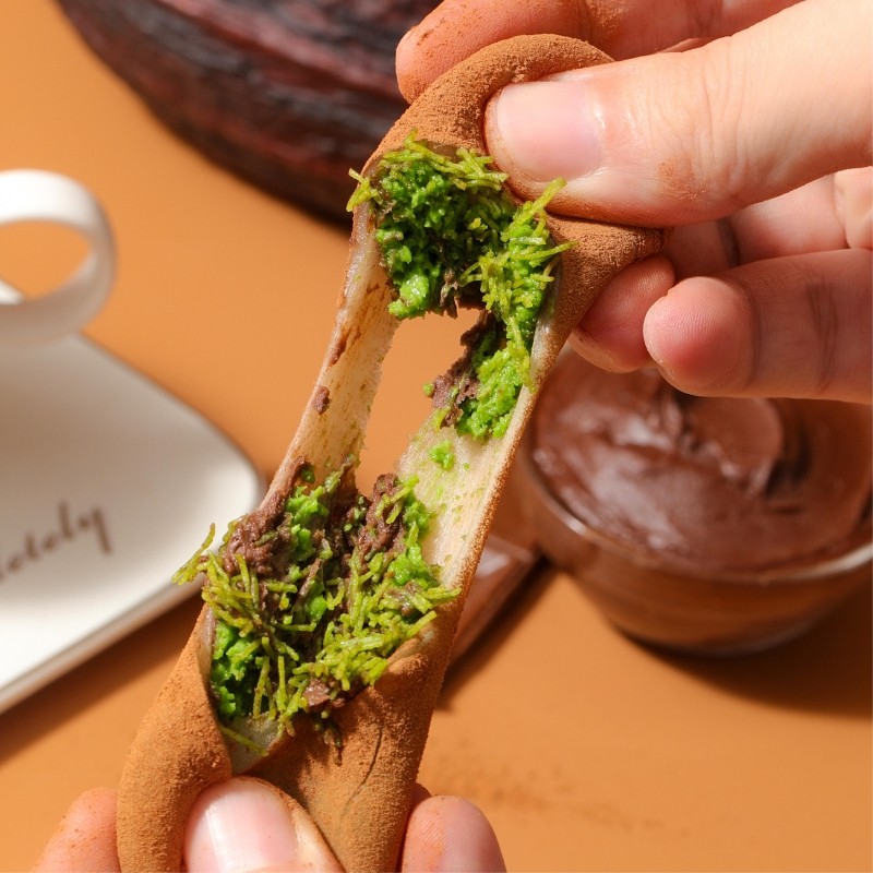 识欲迪拜风味开心果酱面包丝和风生巧福团巧克力麻薯糕点零食麻糍