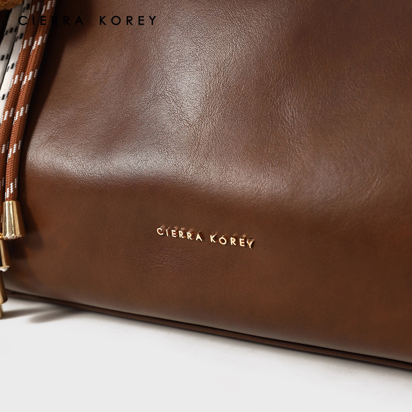 Cierra Korey官网 托特包包女大容量高级松弛感手提包通勤单肩包,淘宝优惠券,粉丝福利购,淘宝优惠卷