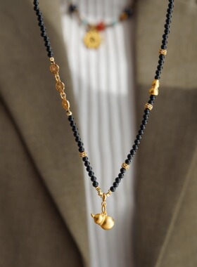 JoJo｜设计师款黑红玛瑙天然虎眼石葫芦钱币吊坠串珠项链锁骨链