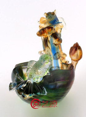 琉璃聚宝盆鱼摆件送客户朋v友同事闺蜜结婚客厅办公桌风水乔迁开