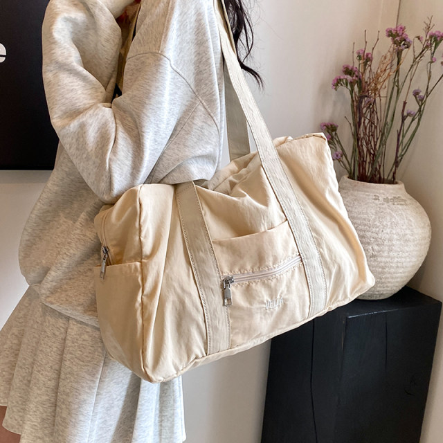 Short-distance travel bag large capacity storage folding