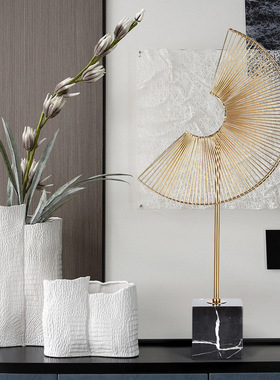 欧式轻奢摆件月亮摆件电镀拉丝防锈防潮样板P房装饰金属客厅摆件