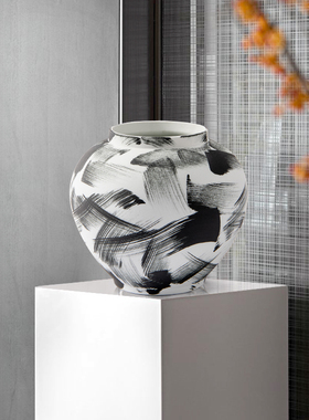 新中式水墨陶瓷大花m瓶日式磨砂大口径罐子玄关侘寂风书房桌面摆