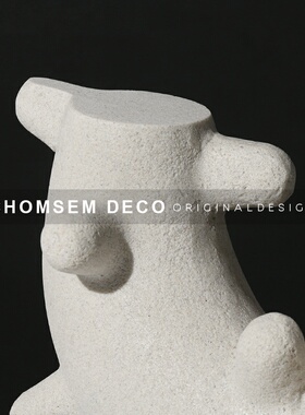 现代简约软装饰品树n脂摆件样板房间售楼部家居书房陈列客厅摆设