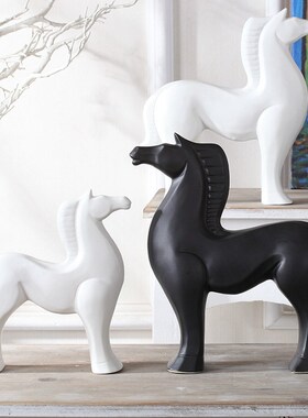 北欧家居装饰品简约n陶瓷工艺品马摆件客厅电视柜酒柜新房摆设