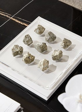 现代简约高档亚克力m棋盘桌面艺术摆件客厅茶几样板间家居软装饰