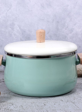 简约现代北欧厨具k摆件样板间厨房摆件珐琅搪瓷木柄双耳汤锅道具