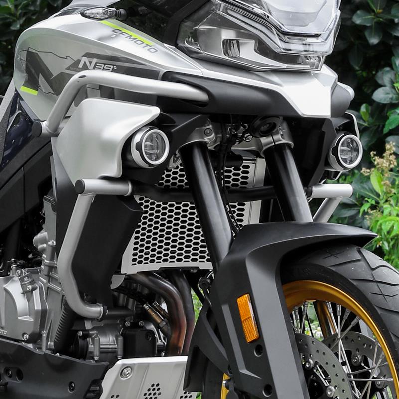 LOBOO萝卜摩托车水箱保护网适用于春风CF800MT水箱护罩挡泥板改装 - 图0