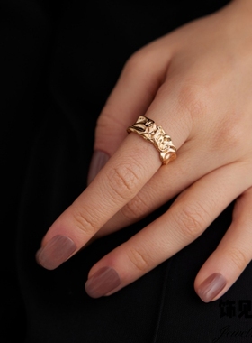 法式复古高级感褶皱锡纸戒指女小众设计轻奢开口指环气质食指戒潮