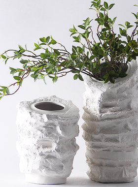 现代家居极简f凹凸石肌理陶瓷银色花器样板间玄关摆件白黄撞色花