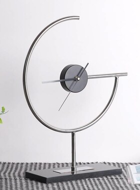 北欧金属摆件轻奢时钟台s钟家居创意几何工艺品样板间座钟装饰摆