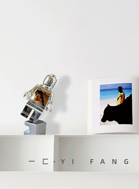 一方创意银色笑脸机器人积木卡通摆z件样板间样品屋展示中心儿童