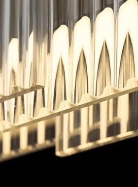 现代轻奢餐厅吊灯设计师创意光影高端玻璃简约餐桌一字长条吊灯