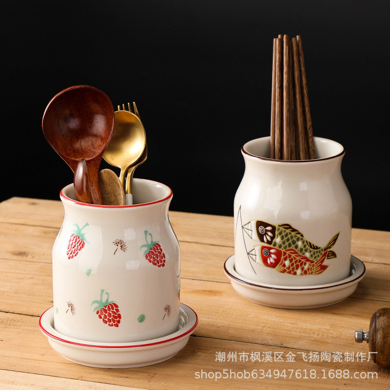 Creative ceramic drain chopstick holder for home use