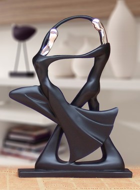 极速现代简约办公室摆件创意北欧桌面客I厅书房酒柜运动人物装饰