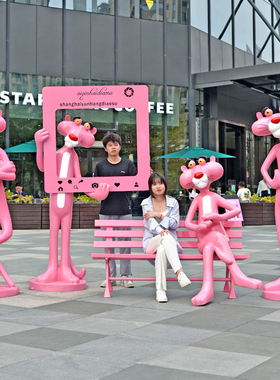 卡通粉红豹玻璃钢雕塑网红道具商场店铺开业拍照引流装饰落地摆件