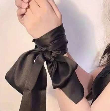 黑色蕾丝眼罩禁欲系女性感遮眼蒙眼丝带镂空面纱遮光眼纱半脸面具 - 图1