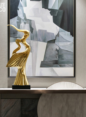 意气飞扬现代轻奢摆件高档玻璃酒柜创意客厅办公室家居装饰工艺品