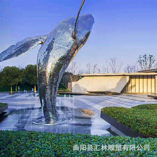 大型不锈钢镂空鲸鱼雕塑镜面抽象户外创意海豚售楼部水景装饰摆件 - 图1
