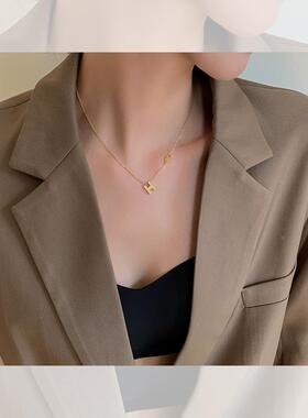 MaisonCleo字母锁骨链女冷淡风