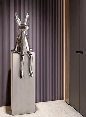 户外大型玻璃钢卡通雕塑兔子摆件定制家居样板间游乐场桌面装饰品