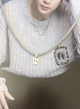 薛之谦演唱会周边同款纸袋人小D项链男女款中性搭配潮牌手链挂饰