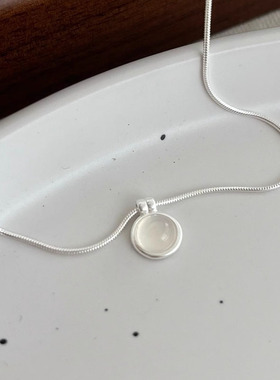 s925纯银天然白玉髓圆形项链女ins小众设计通勤风简约百搭蛇骨链