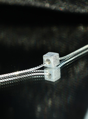 s925纯银小方糖项链女 冷淡风极简chic小众高级感几何方块锁骨链