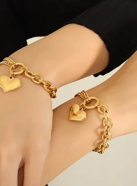 欧美古巴链拼接手饰品手链爱心镀18K金设计链条不褪色风格钛钢