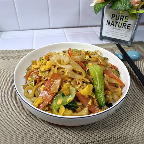 正宗鲜河粉牛河广东鲜切湿河粉新鲜牛河粉炒粉老友粉米线代餐粉 - 图0