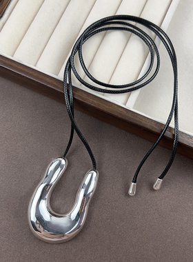 个性简约马蹄U形皮蜡绳吊坠项链