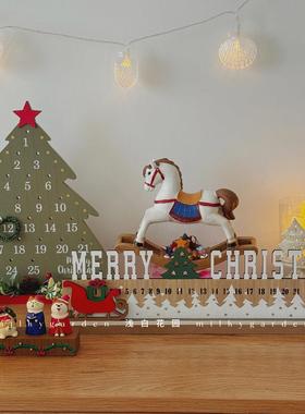 milky圣诞氛围感木马老人火车圣诞礼物商场橱窗摆件圣诞节装饰