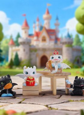 公仔盲盒周边炫酷创意潮玩卡通