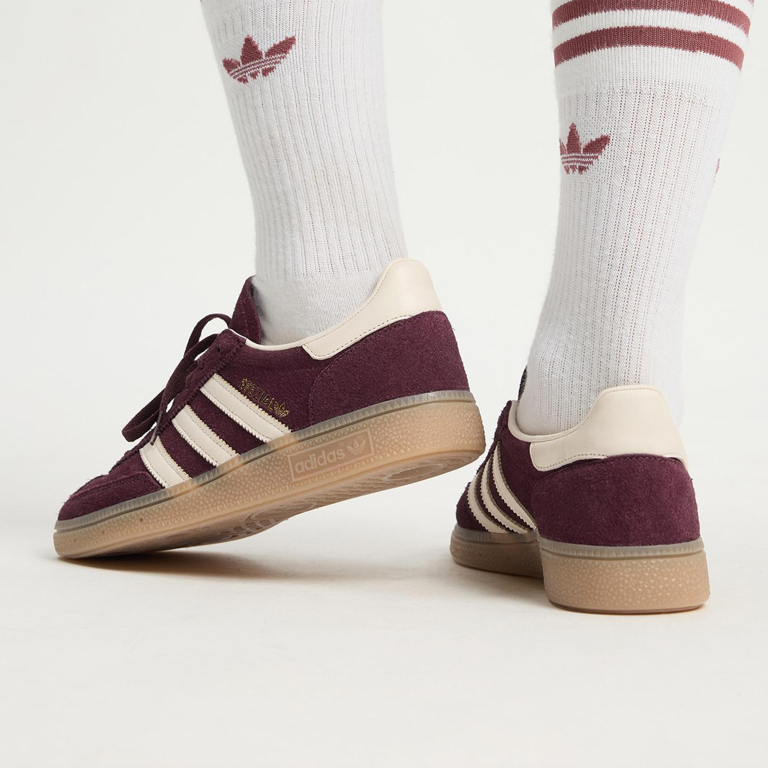 Adidas/阿迪达斯正品三叶草女士休闲耐磨低帮日常系带板鞋JP8726 - 图1