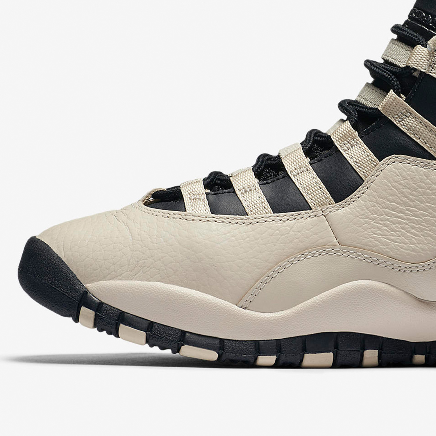 Nike/耐克正品JORDAN GS女子大童复古高帮篮球鞋832645-207 - 图0