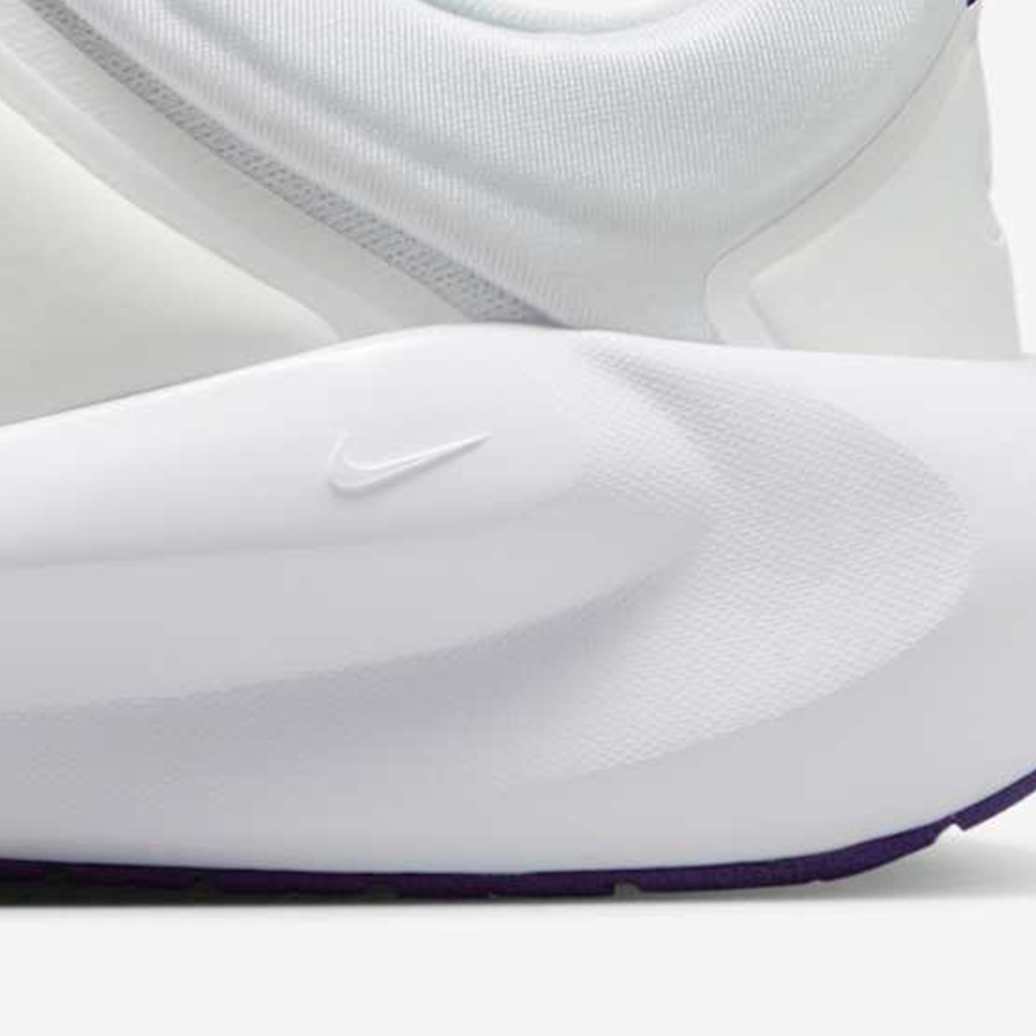 Nike/耐克正品2025女士轻盈柔软防滑系带跑步鞋HF1103-103,淘宝优惠券,粉丝福利购,淘宝优惠卷