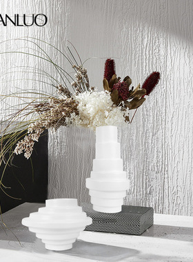 北欧式白色花瓶摆件创意简约客厅家居软装饰品花器仿真花树脂花瓶