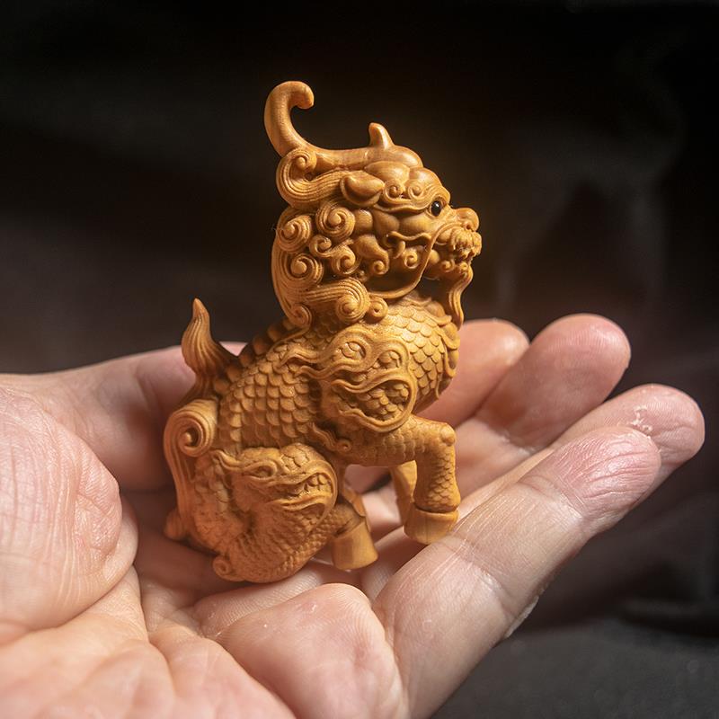小叶黄杨木雕刻木质麒麟貔貅镇宅男工艺礼品客厅木头小摆件招财 - 图1