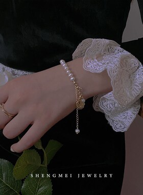 新款级手链ins闺蜜同款轻奢精致复古女小众设计幸运2022新款
