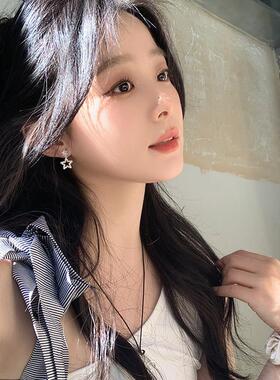 韩系爆闪锆石简约精致星星耳钉女轻奢高级感耳环气质大气耳饰耳夹