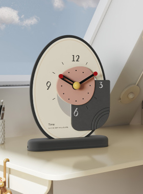 极速奶油风玄关卧室时钟r桌面饰品电视柜创意简约座钟轻奢客厅钟