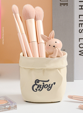 速发可装兔子家居办公室好物桌面笔筒摆件轻奢礼级感爱饰生小高物