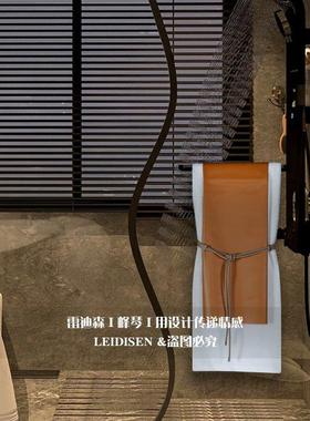 样板间卫生间浴室淋浴房装饰浴巾方巾套装洗手台马桶卫浴设计摆件