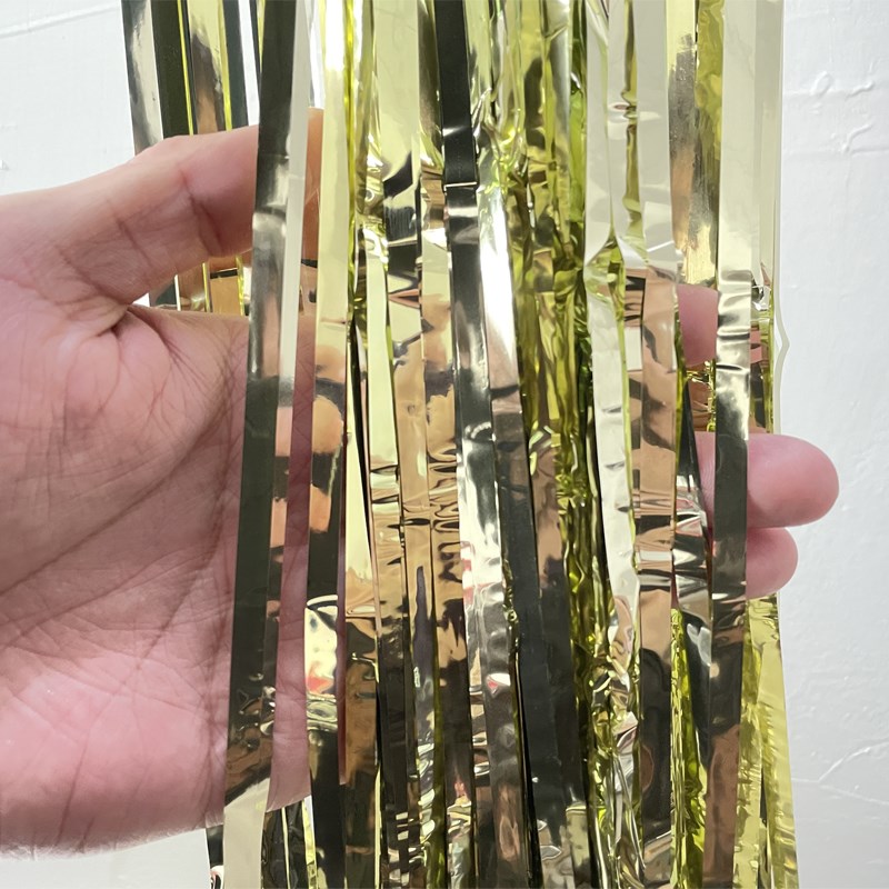 速发雨丝彩彩带儿童小舞台背景墙生日派对场景装饰带条拉花彩帘布 - 图2