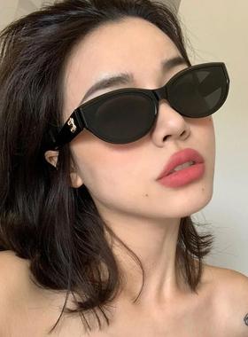 极速太阳眼镜女抗kUV个性黑色窄框太阳眼镜科技感配饰级感欧美时