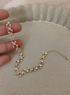 精致锆石珍珠手链女法式气质轻奢高级感手串ins小众设计女友手饰